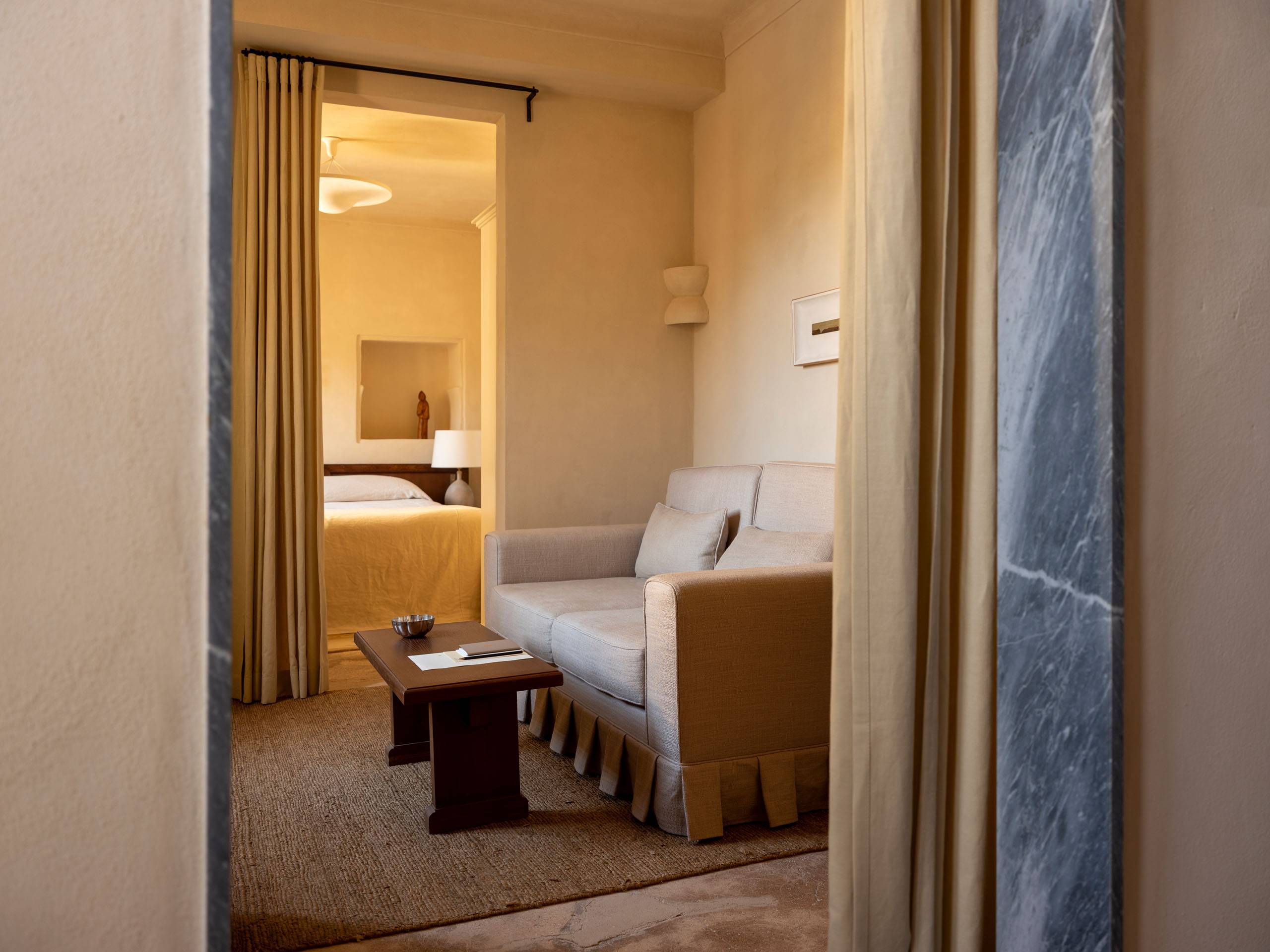 colettine-room-hotel-du-couvent-nice-france