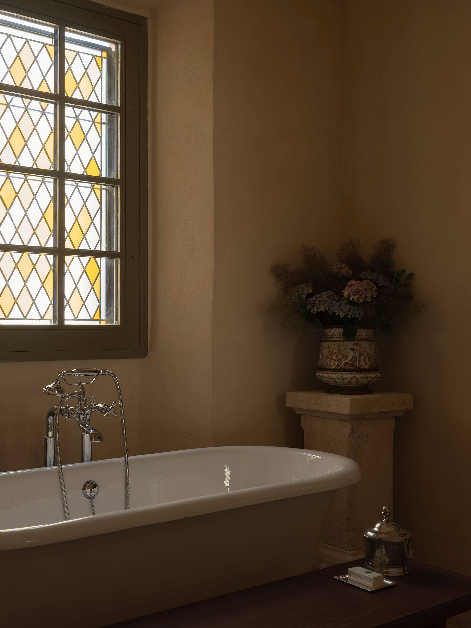 la-tres-grande-suite-hotel-du-couvent-nice-france (1)