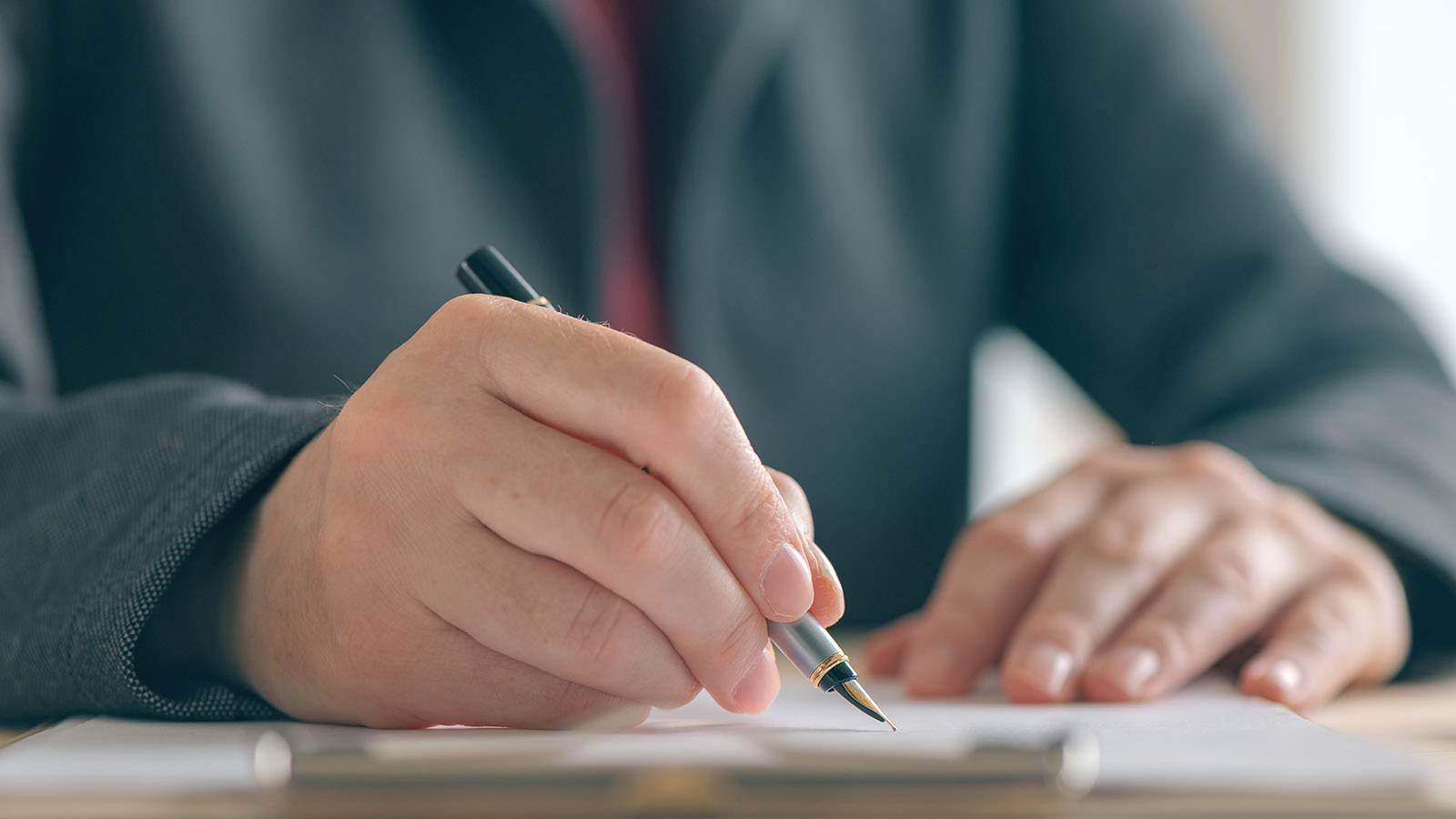 Signature contrat recherche