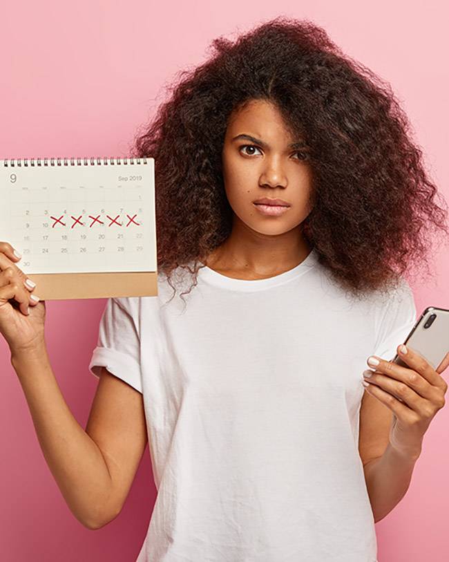 Etudiante avec calendrier