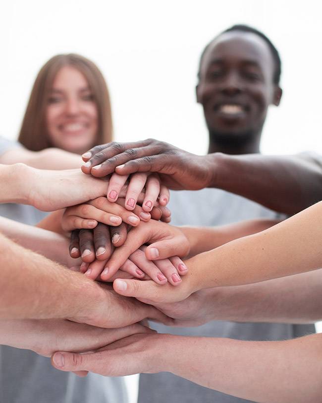 Etudiants solidaires - Adobe stock