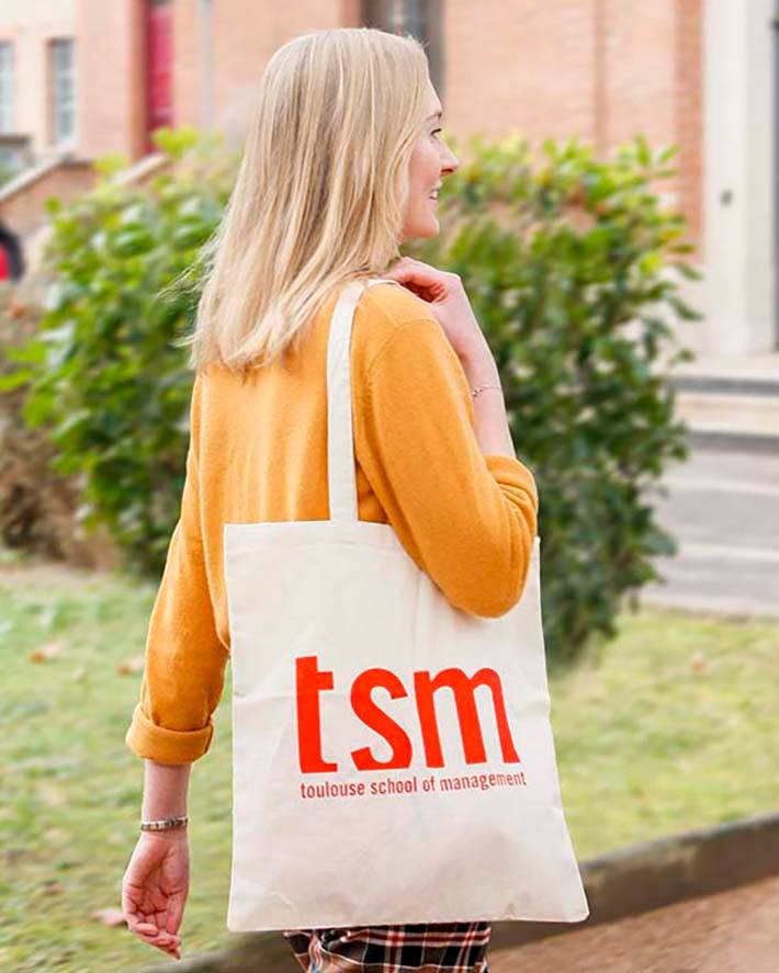 Etudiante internationale - adobe stock